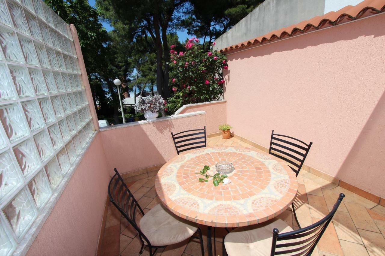 Apartments Villa Lucu Rovinj Eksteriør bilde